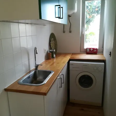 Casa Do Cristo Rei * Almada